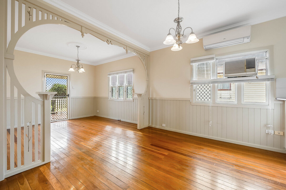 22 Stone Street, Wilsonton QLD 4350, Wilsonton - Thumbnail 2