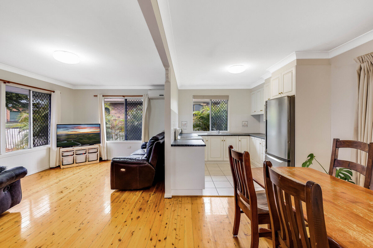 10 Berghofer Street, Rockville QLD 4350, Rockville - Thumbnail 2