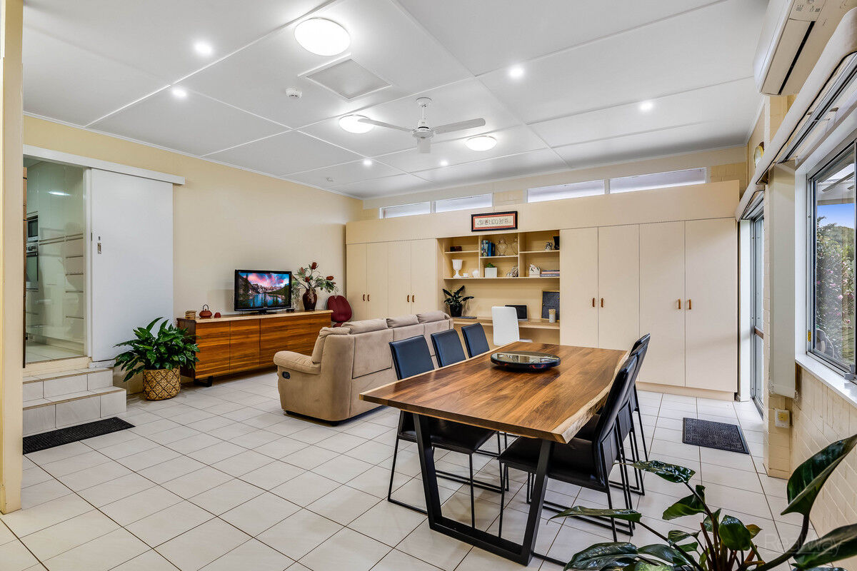 18 Leahy Street, Rockville QLD 4350, Rockville - Thumbnail 8