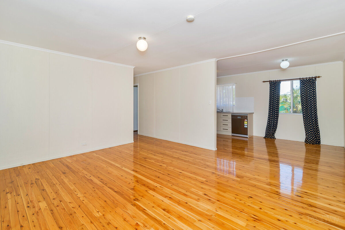 6 Skoien Street, HARRISTOWN QLD 4350, Harristown - Thumbnail 4