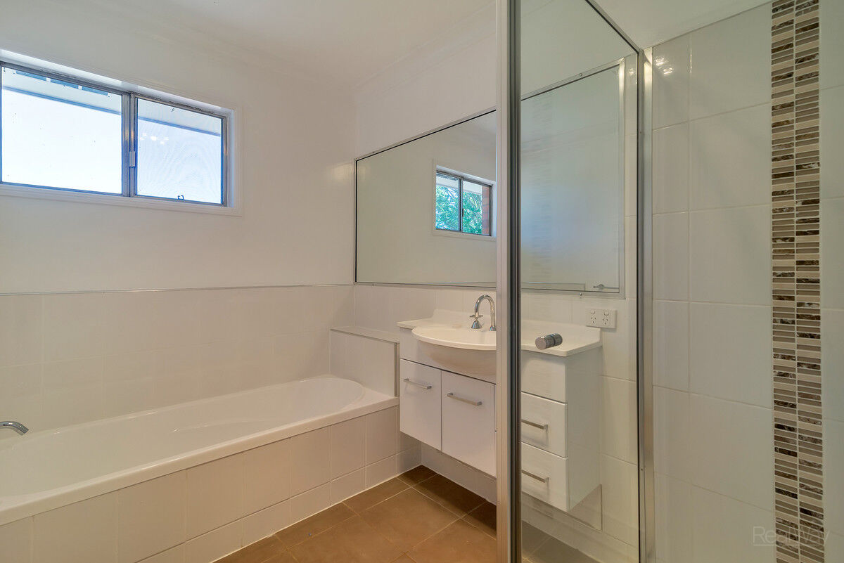 6 Skoien Street, HARRISTOWN QLD 4350, Harristown - Thumbnail 6