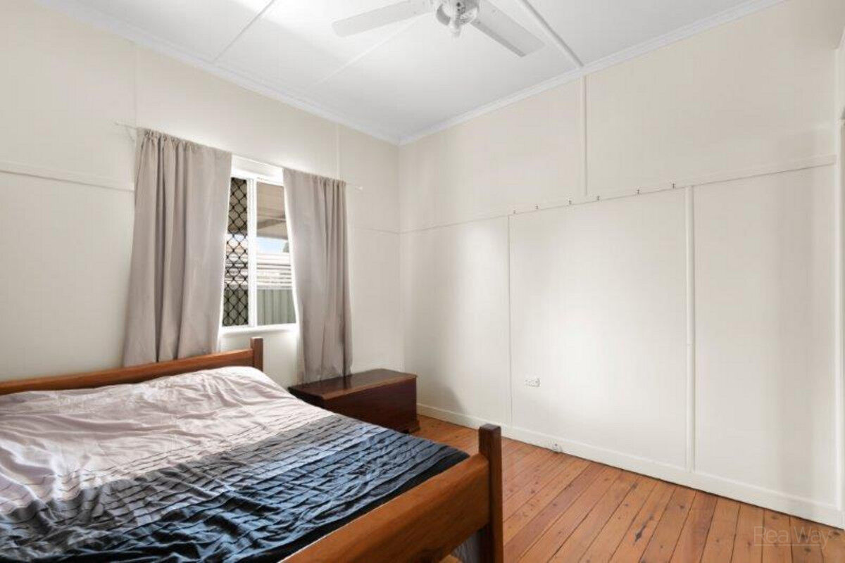 12 Power Street, Harristown QLD 4350, Harristown - Thumbnail 4