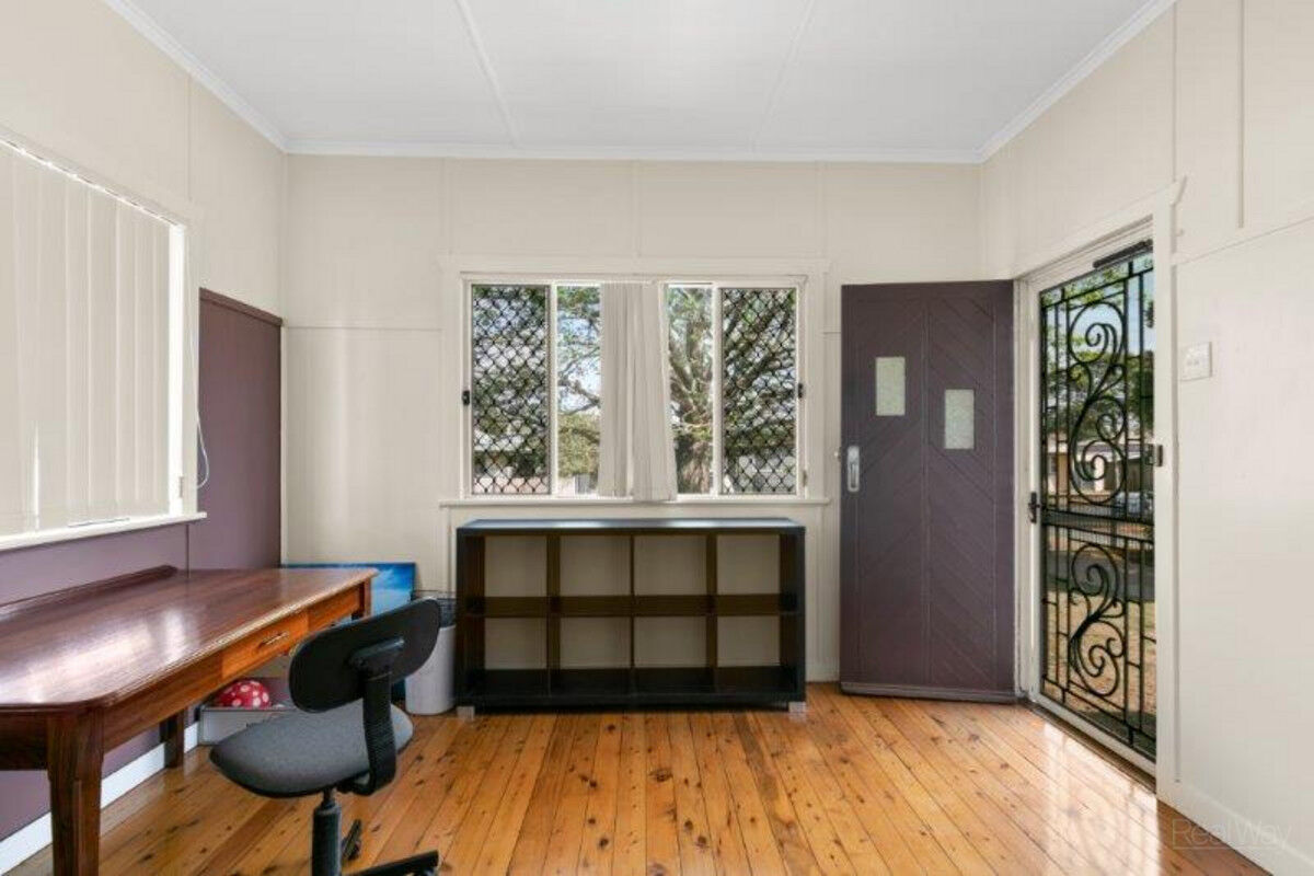 12 Power Street, Harristown QLD 4350, Harristown - Thumbnail 7