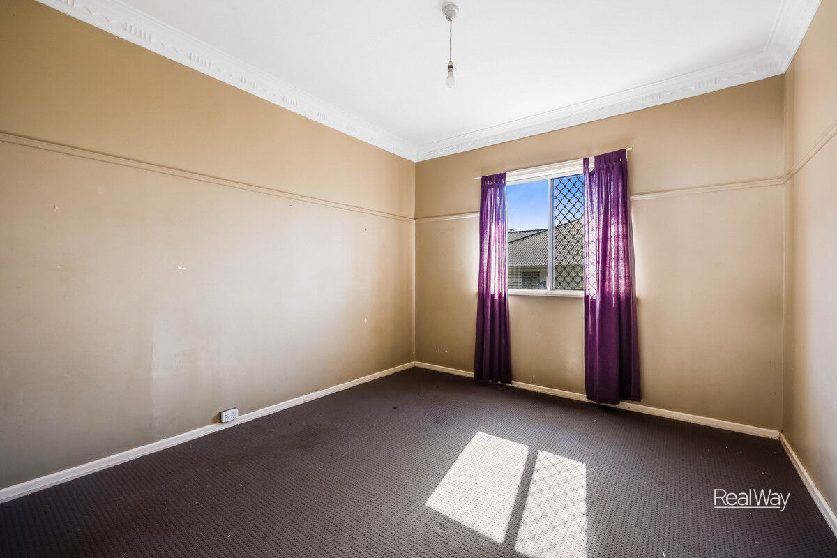 11 Berry Street, Wilsonton QLD 4350, Wilsonton - Thumbnail 8