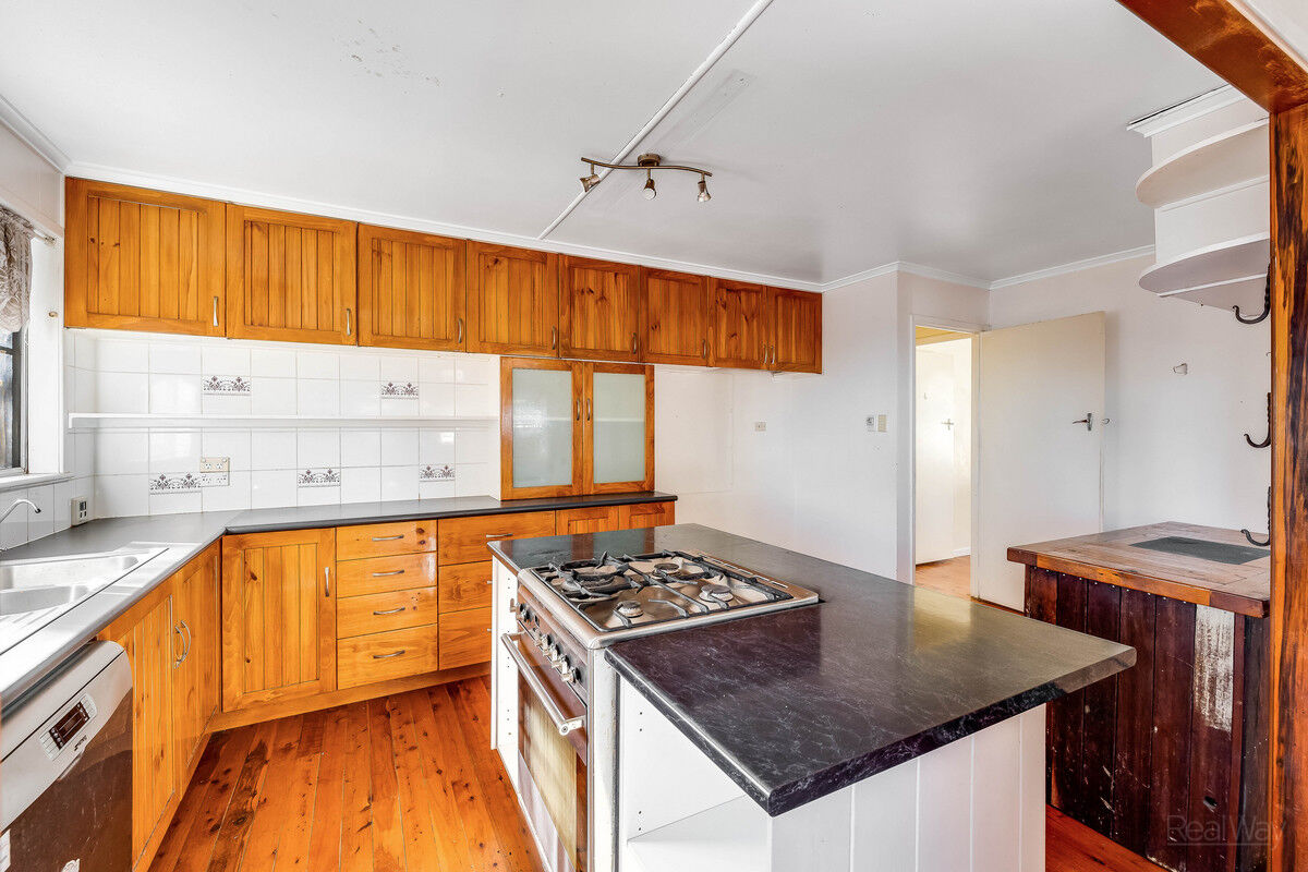 11 Prince Street, Harlaxton QLD 4350, Harlaxton - Thumbnail 3