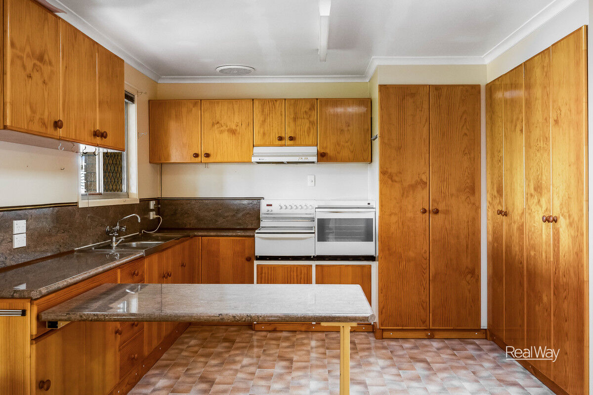 20 Sampson Street, Wilsonton QLD 4350, Wilsonton - Thumbnail 4