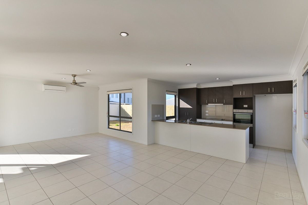 8 Preston Court, Glenvale QLD 4350, Glenvale - Thumbnail 4
