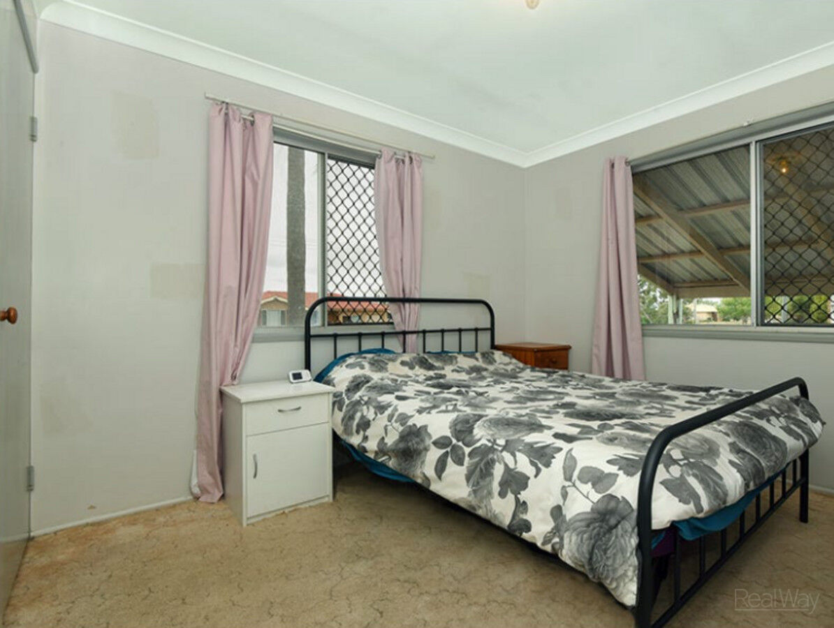 12 Weise Street, Oakey QLD 4401, Oakey - Thumbnail 4