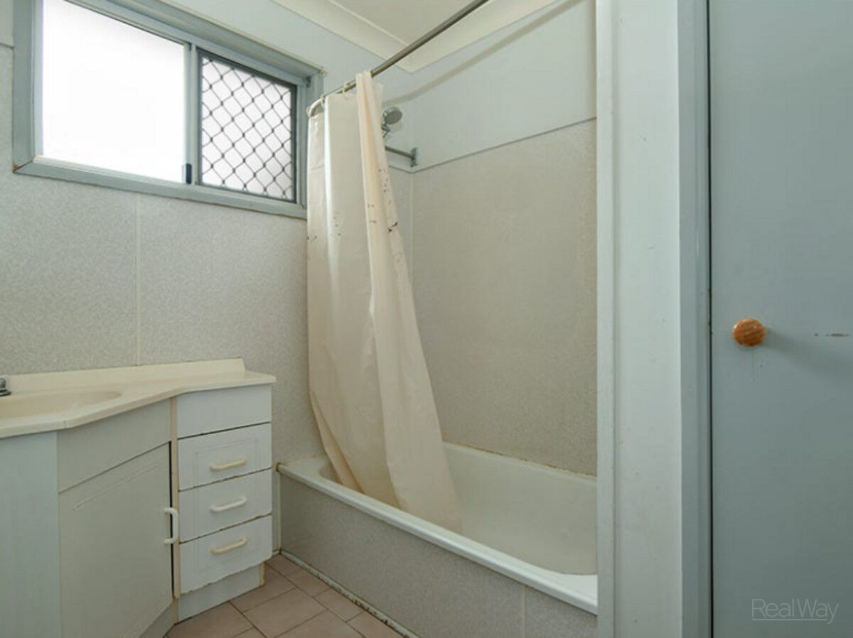 12 Weise Street, Oakey QLD 4401, Oakey - Thumbnail 7
