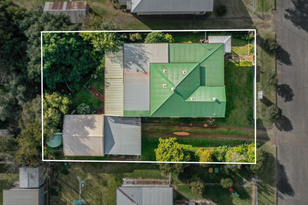 29 Monash Street, Newtown QLD 4350, Newtown - Thumbnail 2