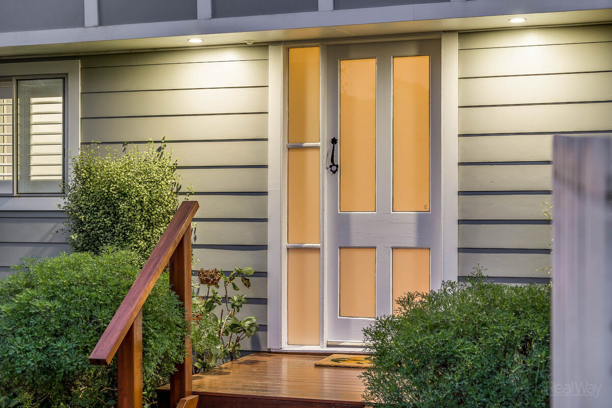 13 Seaton Street, South Toowoomba QLD 4350, South Toowoomba - Thumbnail 3