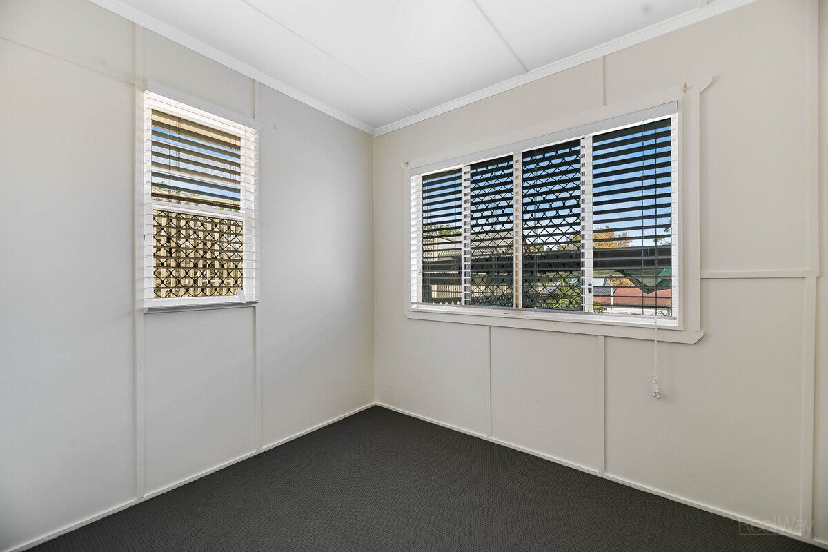 113a Stuart Street, Mount Lofty QLD 4350, Mount Lofty - Thumbnail 8