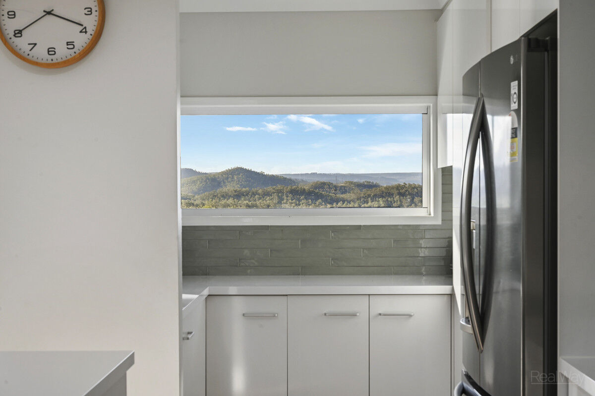 26 Skyline Drive, Withcott QLD 4352, Withcott - Thumbnail 7