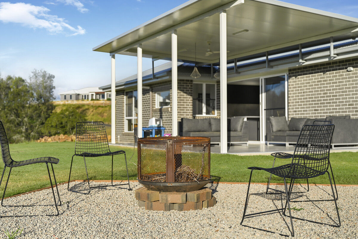 26 Skyline Drive, Withcott QLD 4352, Withcott - Thumbnail 3