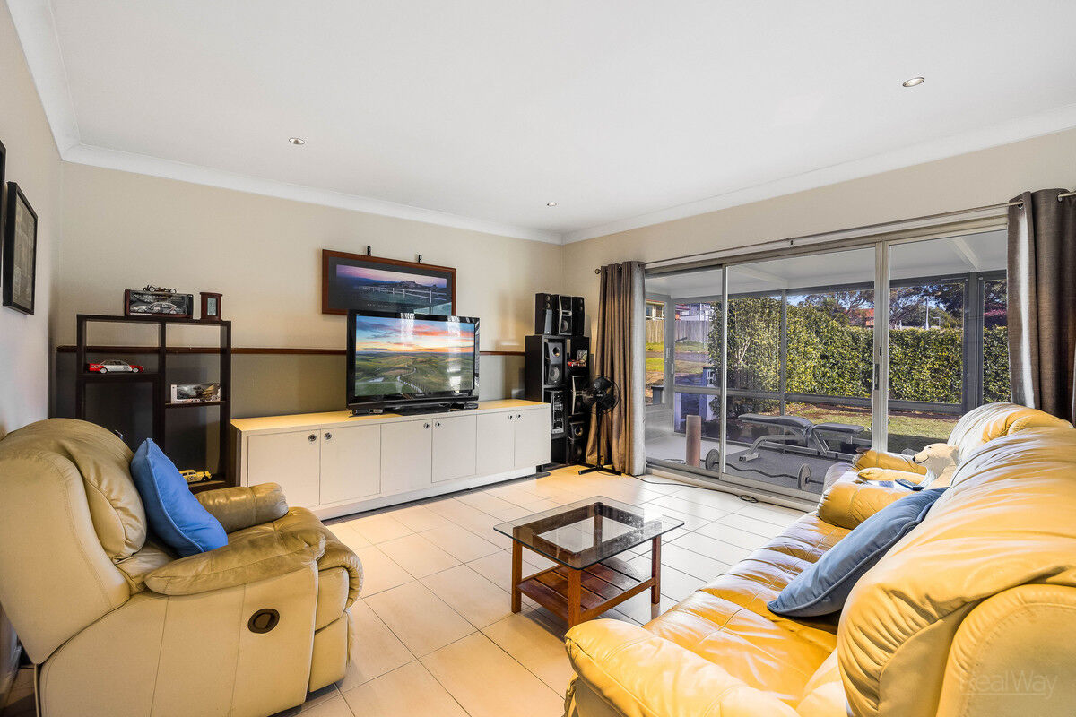 10 Kane Street, Centenary Heights QLD 4350, Centenary Heights - Thumbnail 3