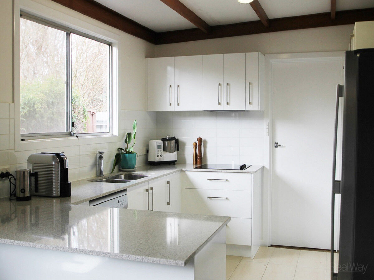 10 Kane Street, Centenary Heights QLD 4350, Centenary Heights - Thumbnail 6