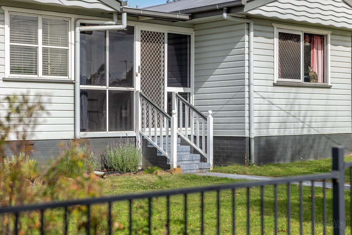 432 Alderley Street, Harristown QLD 4350, Harristown - Thumbnail 2