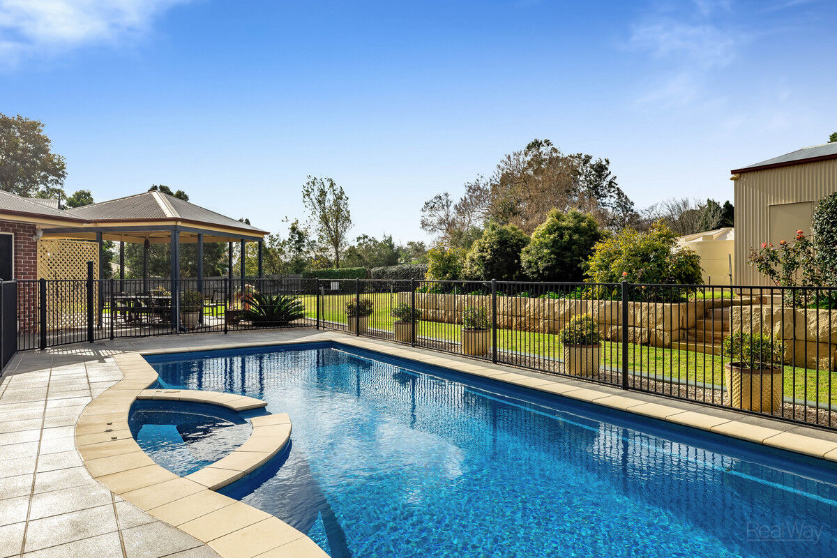 2 Brookton Avenue, Highfields QLD 4352, Highfields - Thumbnail 8