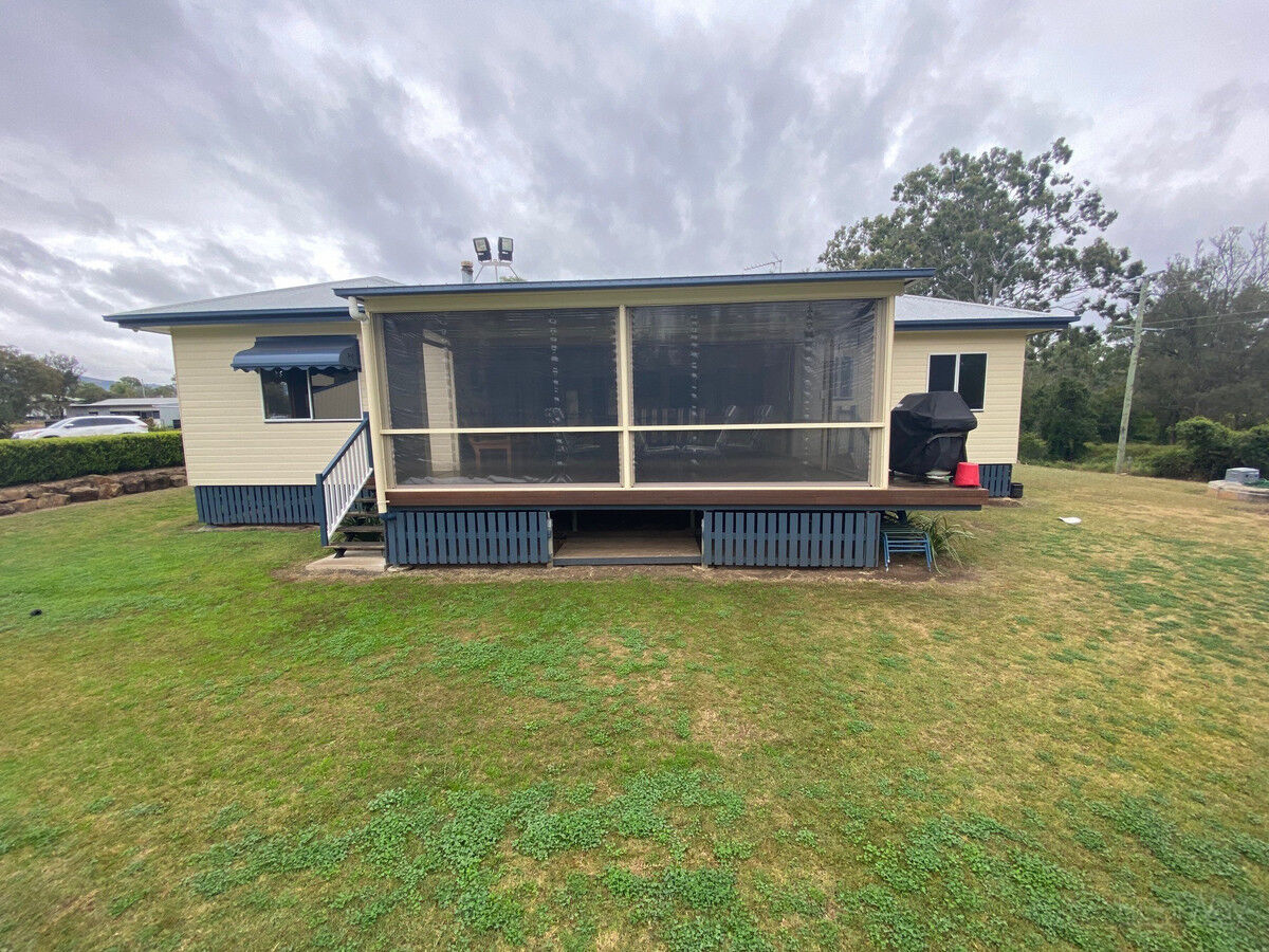 92 Murphys Creek Road, Postmans Ridge QLD 4352, Postmans Ridge - Thumbnail 2