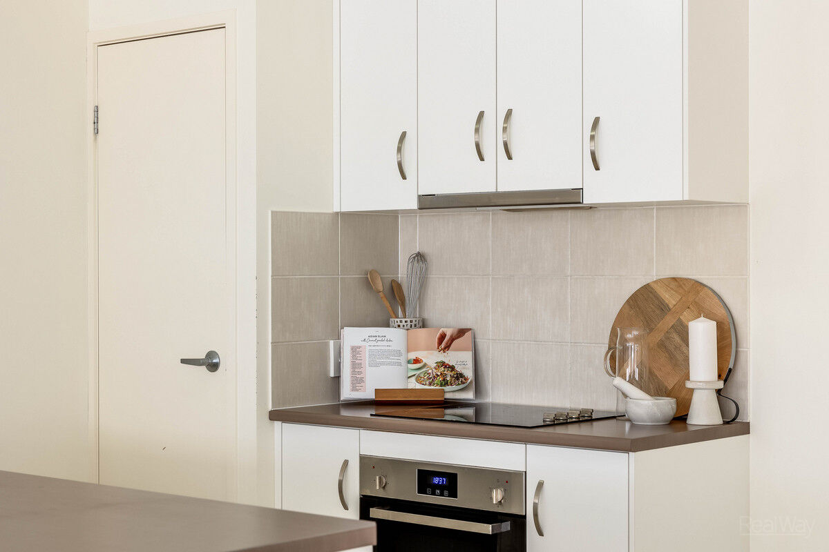 1 / 13 McMorrow Street, Kearneys Spring QLD 4350, Kearneys Spring - Thumbnail 2