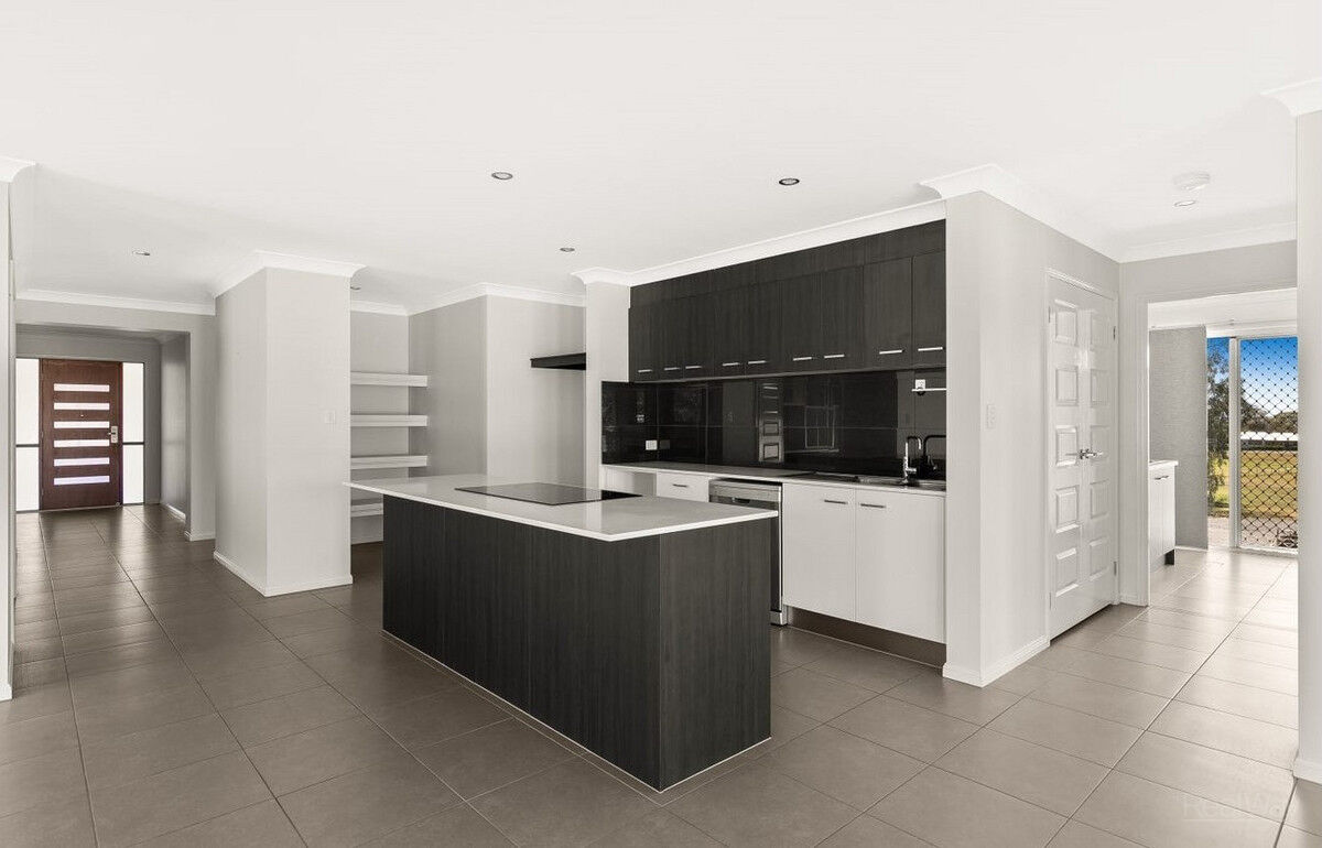 13 Claire-Lee Crescent, Kingsthorpe QLD 4400, Kingsthorpe - Thumbnail 3