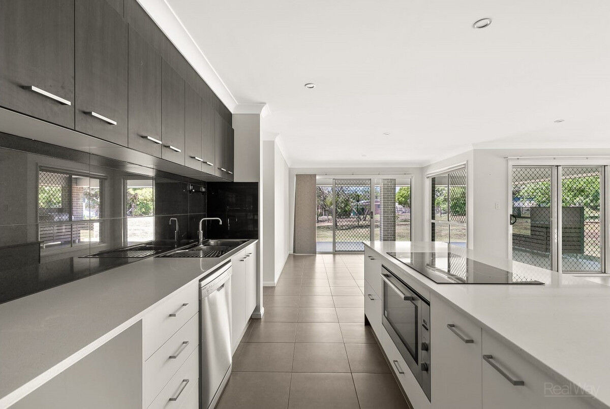 13 Claire-Lee Crescent, Kingsthorpe QLD 4400, Kingsthorpe - Thumbnail 2