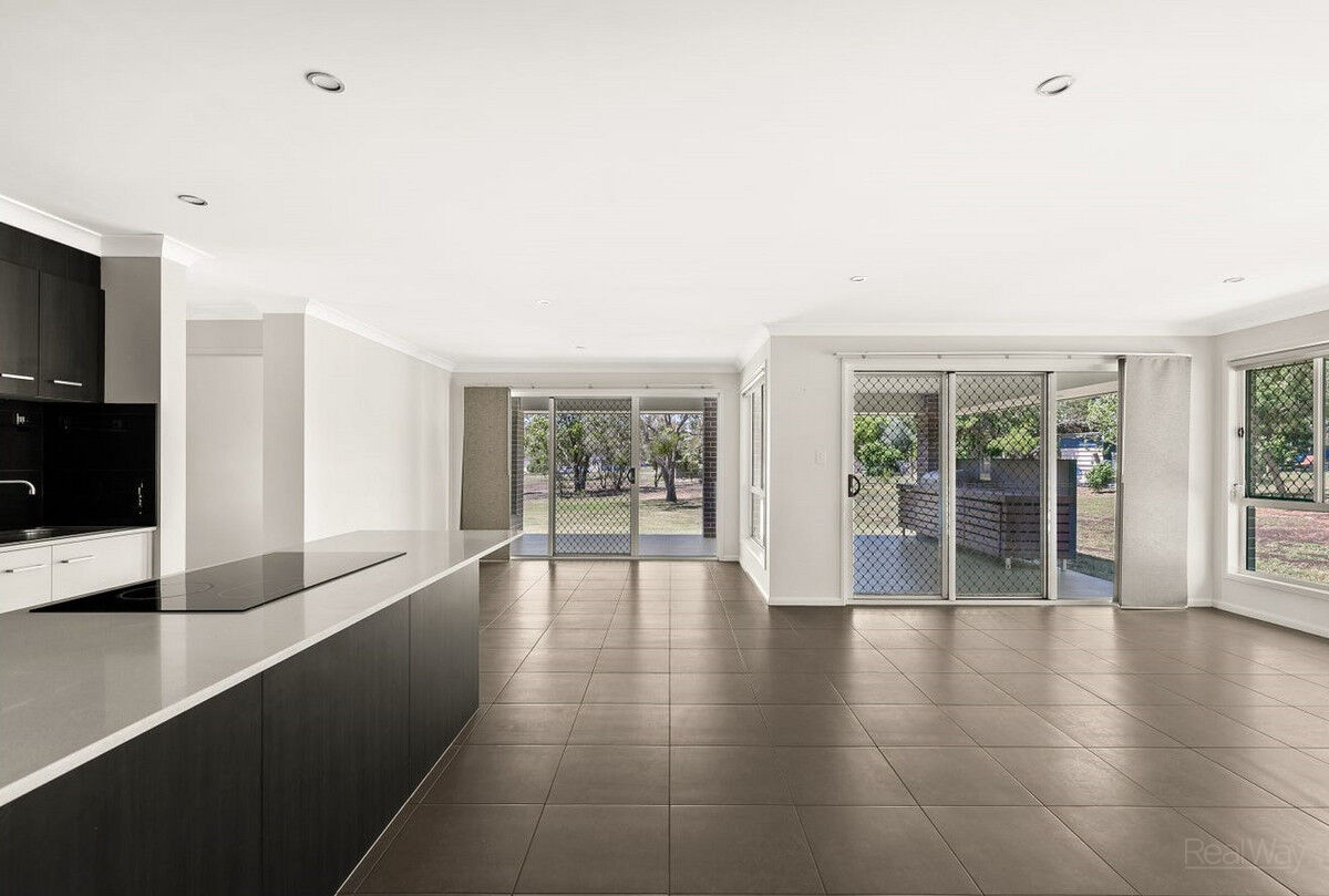 13 Claire-Lee Crescent, Kingsthorpe QLD 4400, Kingsthorpe - Thumbnail 4