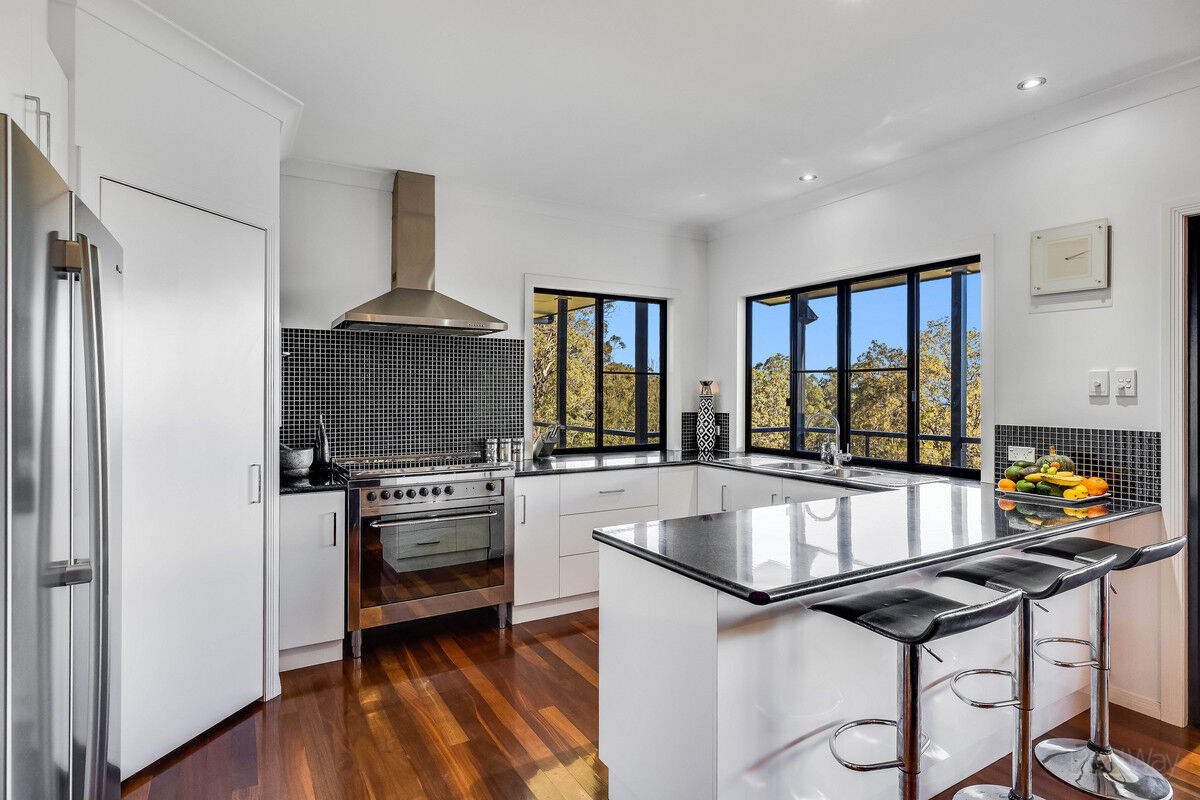 31 Palmtree Road, Ravensbourne QLD 4352, Palmtree - Thumbnail 4