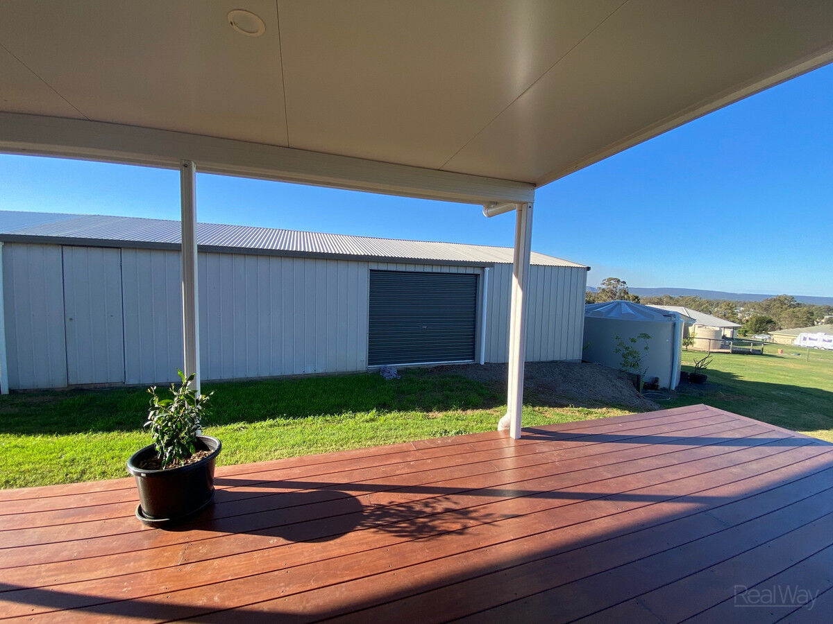 7 Casuarina Crescent, Withcott QLD 4352, Withcott - Thumbnail 4