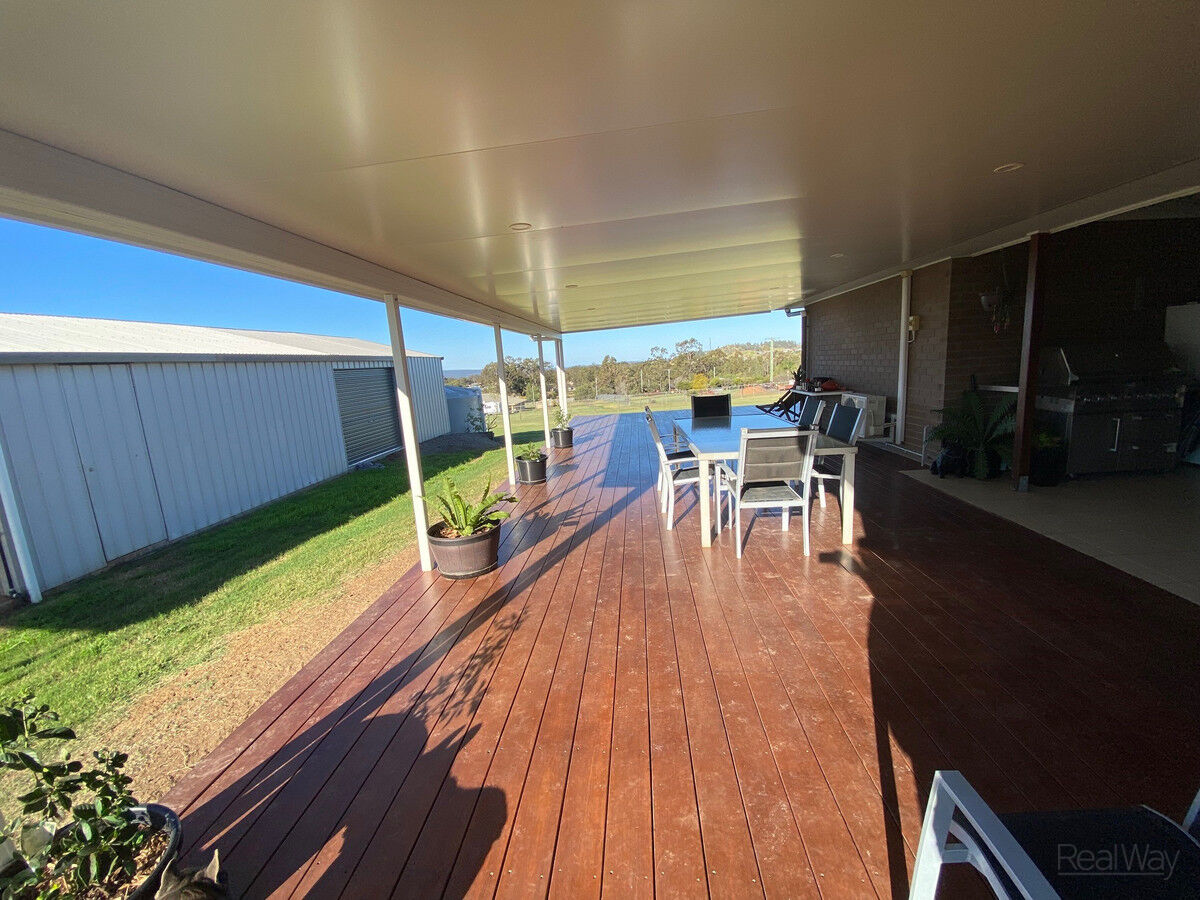 7 Casuarina Crescent, Withcott QLD 4352, Withcott - Thumbnail 3