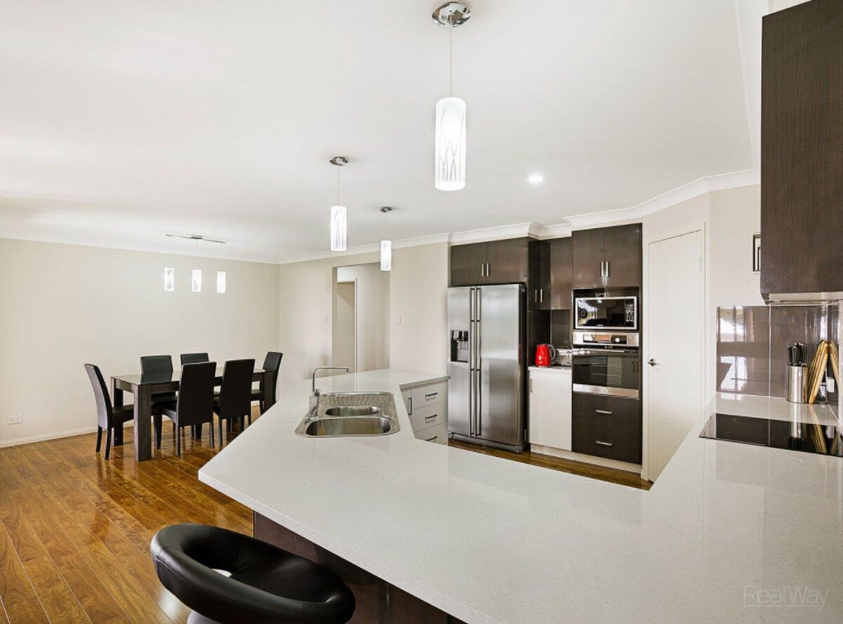 5 Casuarina Crescent, Withcott QLD 4352, Withcott - Thumbnail 3