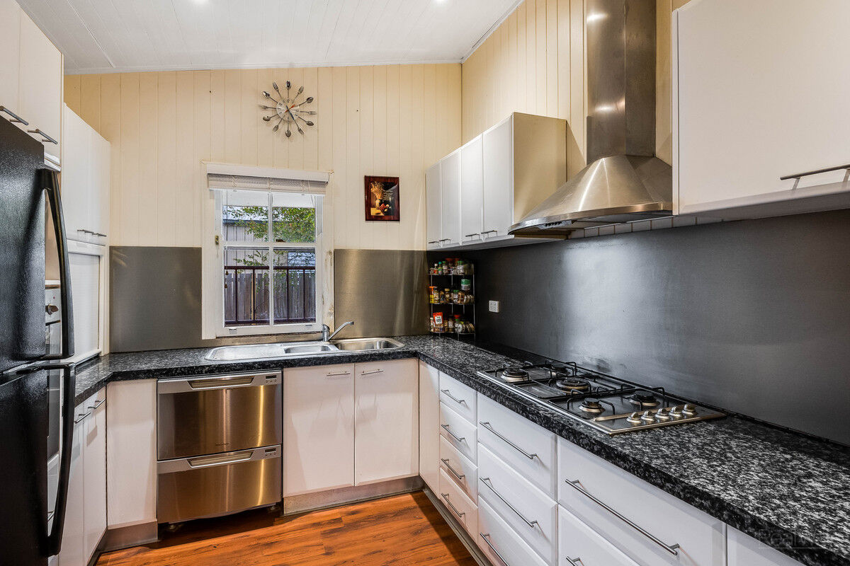 5 Beirne Street, South Toowoomba QLD 4350, South Toowoomba - Thumbnail 7