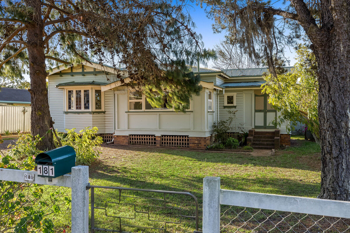 181 Campbell Street, Newtown QLD 4350, Newtown - Thumbnail 2