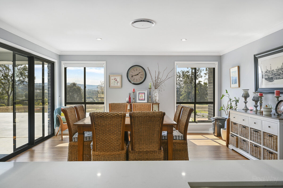 20 Skyline Drive, Withcott QLD 4352, Withcott - Thumbnail 4