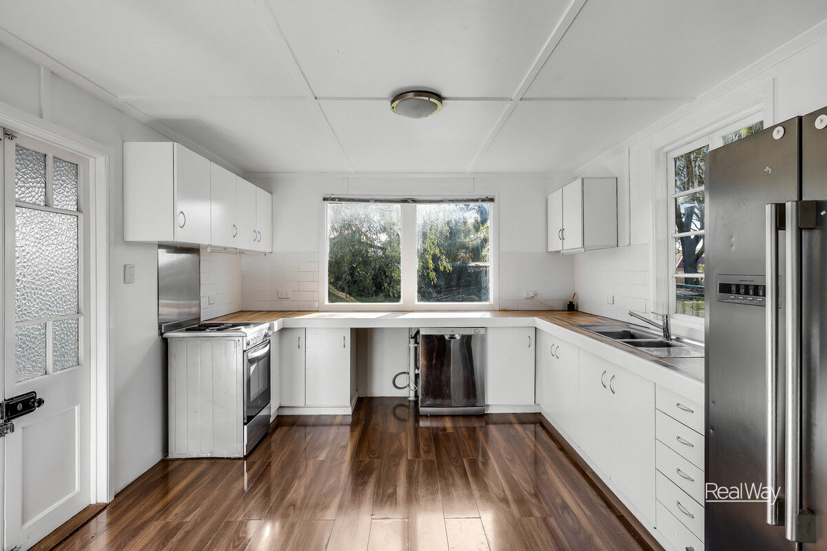 7 Hillside Street, Newtown QLD 4350, Newtown - Thumbnail 3