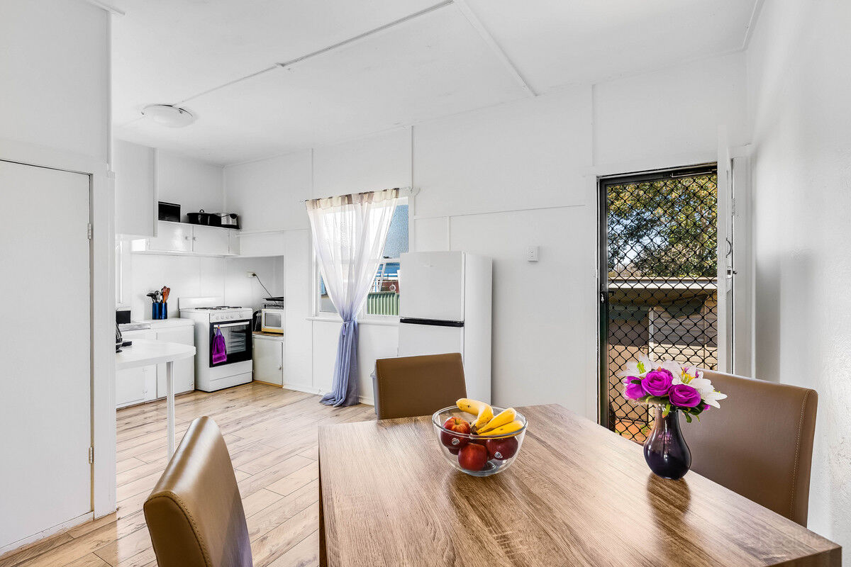 1 / 2 Katherine Street, North Toowoomba QLD 4350, North Toowoomba - Thumbnail 4