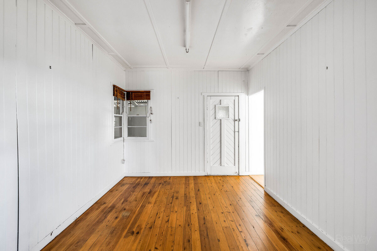 103 Holberton Street, Newtown QLD 4350, Newtown - Thumbnail 5