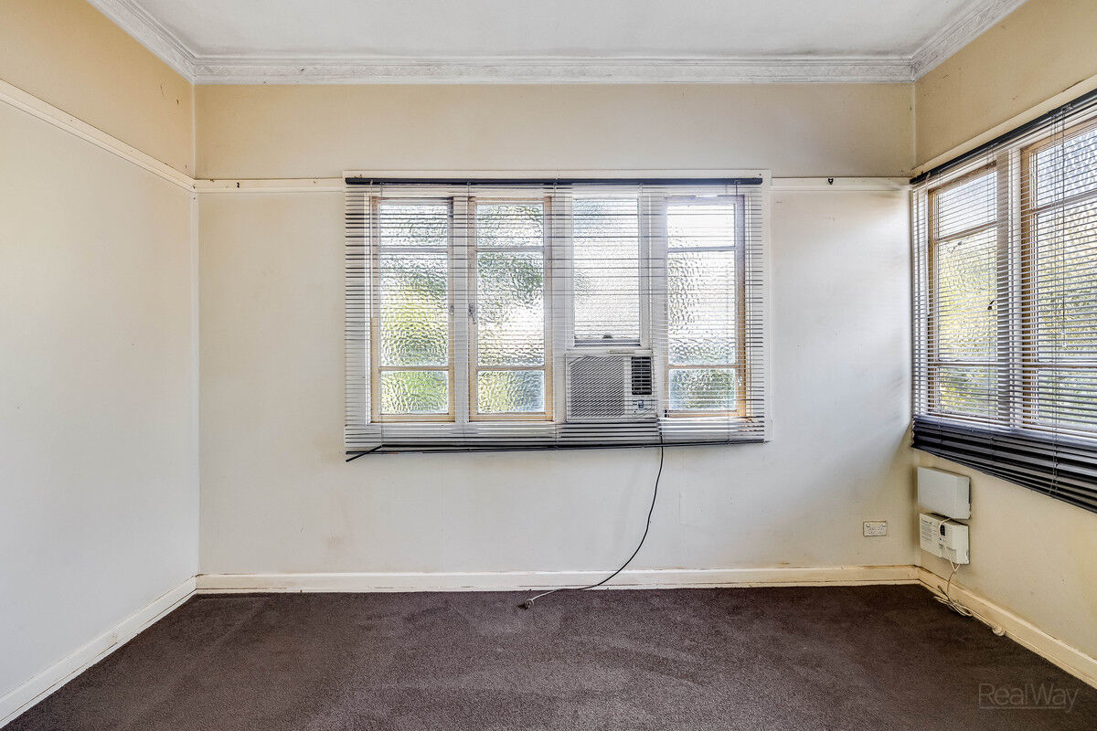 1 St Louis Street, East Toowoomba QLD 4350, East Toowoomba - Thumbnail 7