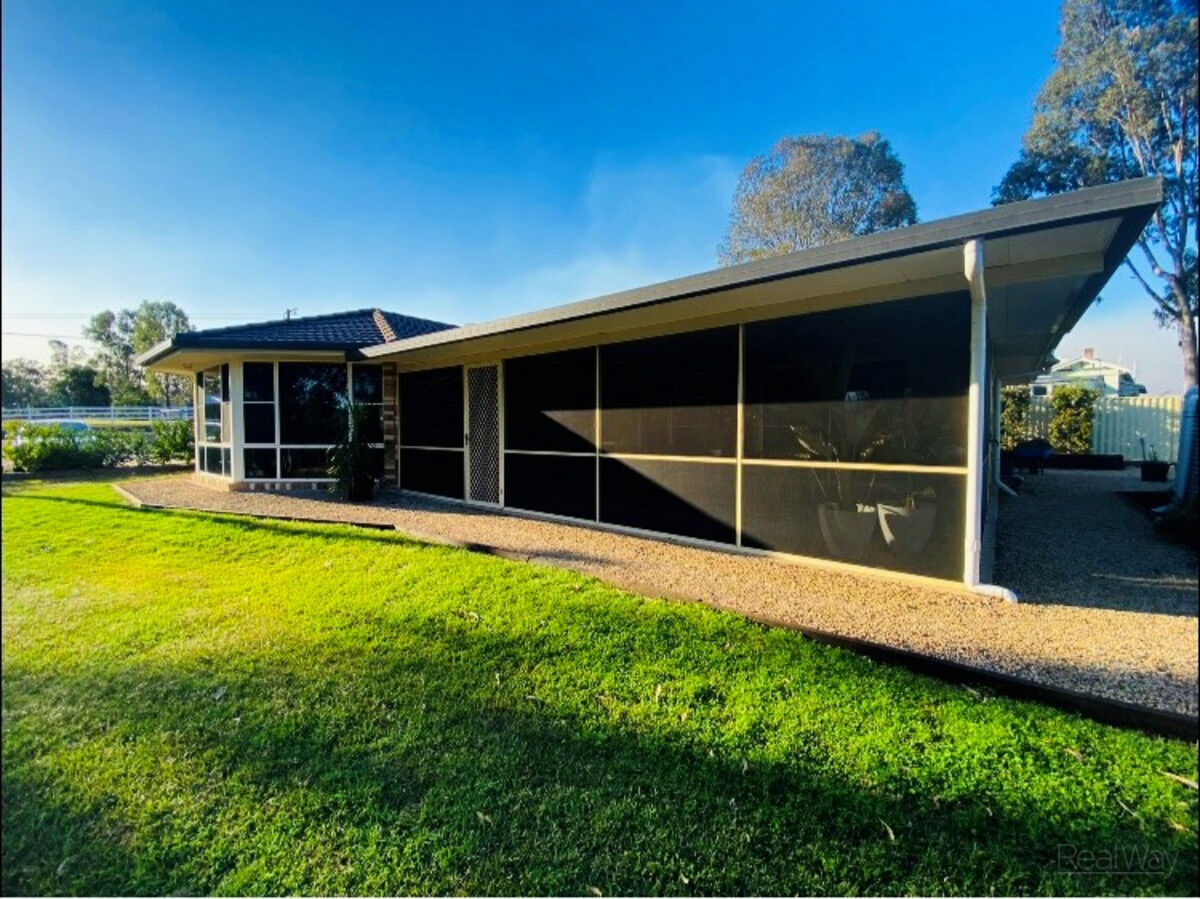 121 Diana Crescent, Postmans Ridge QLD 4352, Postmans Ridge - Thumbnail 2