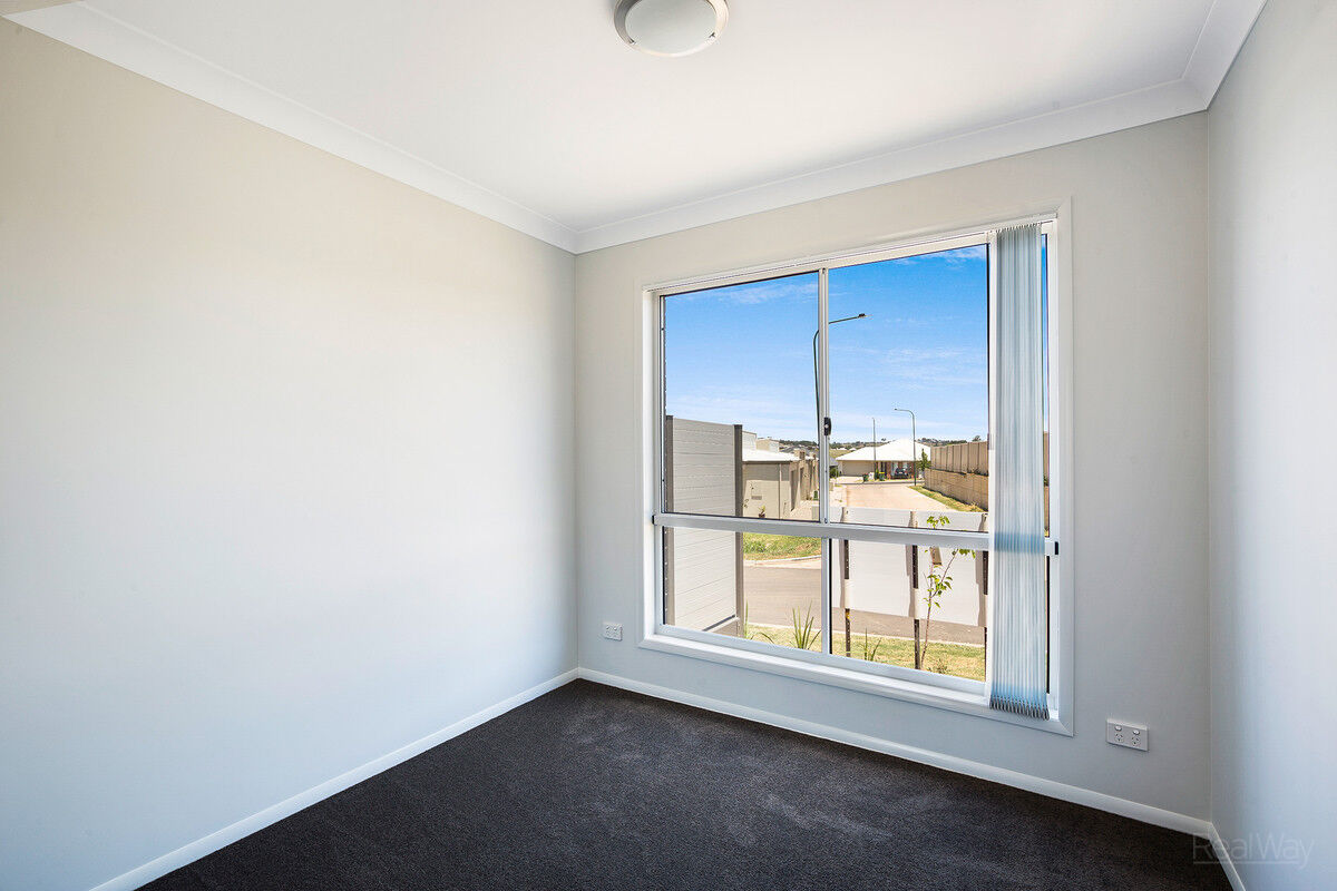2 / 17 Lexi Street, GLENVALE QLD 4350, Glenvale - Thumbnail 8
