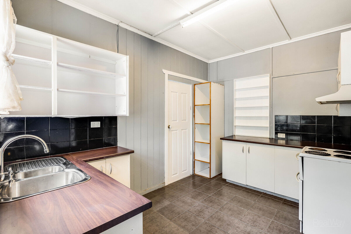 30 Ascot Street, Newtown QLD 4350, Newtown - Thumbnail 5