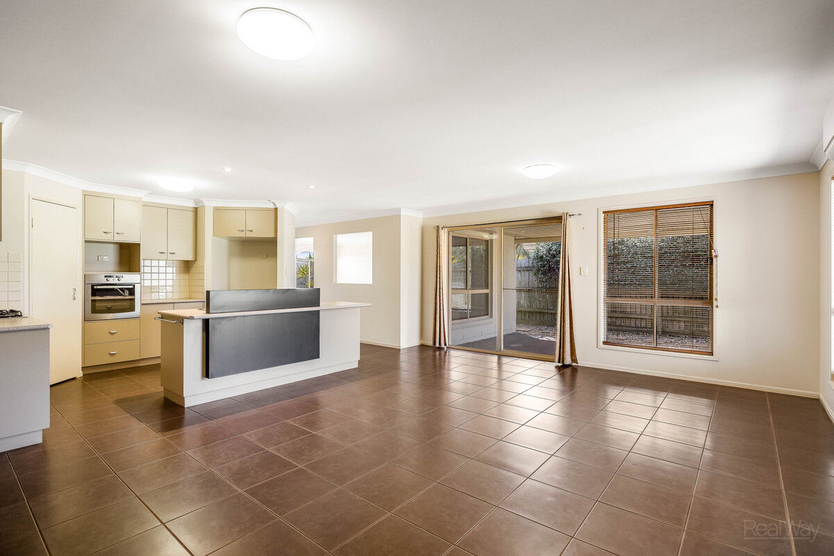 26 McClymont Drive, Rangeville QLD 4350, Rangeville - Thumbnail 6