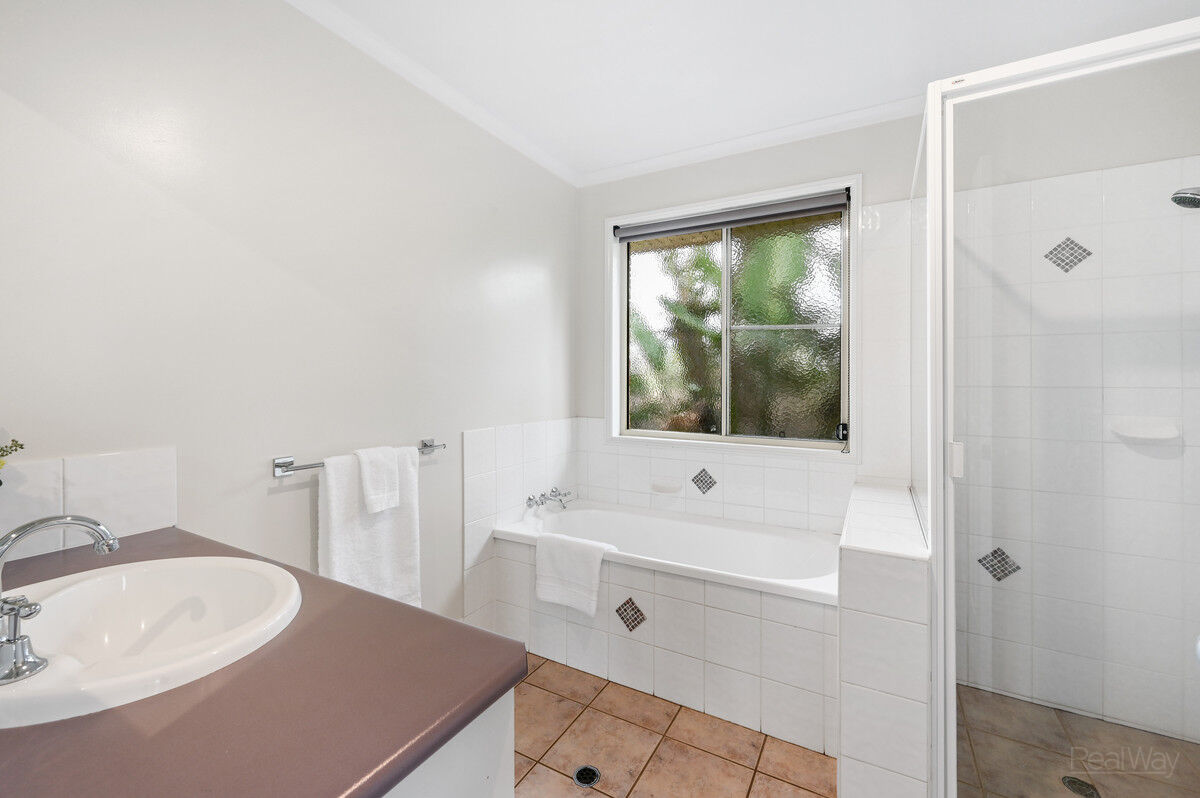 30 Parkridge Drive, Withcott QLD 4352, Withcott - Thumbnail 7