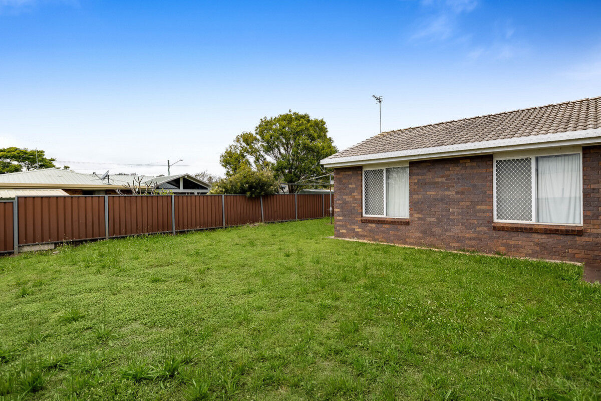 14 Roslyn Street, Centenary Heights QLD 4350, Centenary Heights - Thumbnail 7