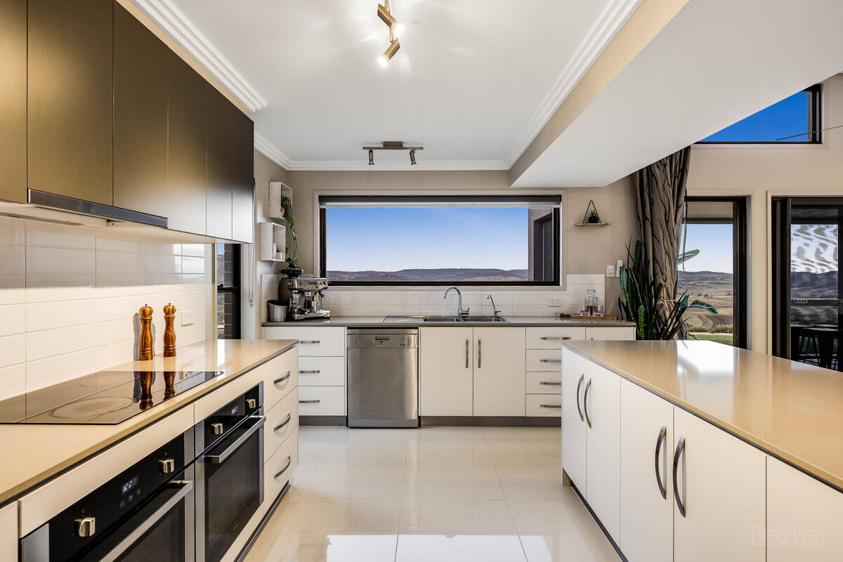 24 Manikato Drive, Hodgson Vale QLD 4352, Hodgson Vale - Thumbnail 5