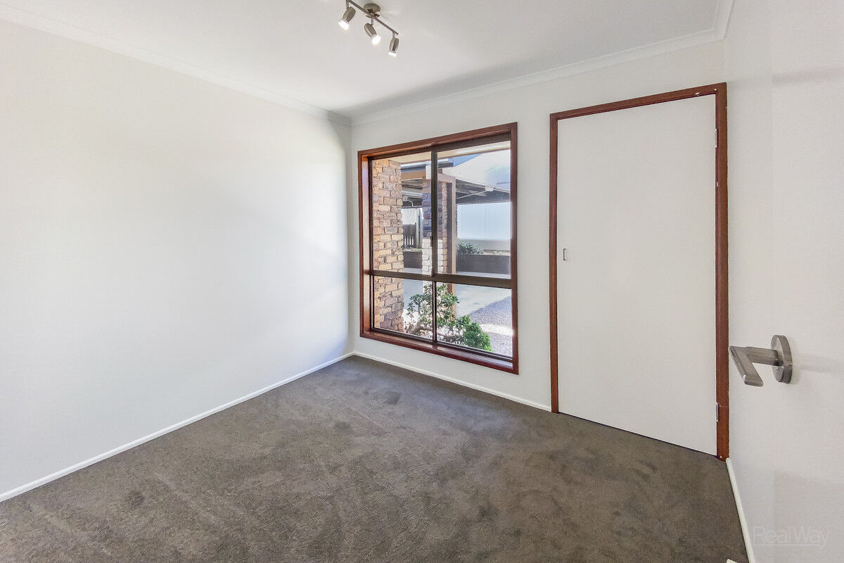20 Poinciana Street, Newtown QLD 4350, Newtown - Thumbnail 6