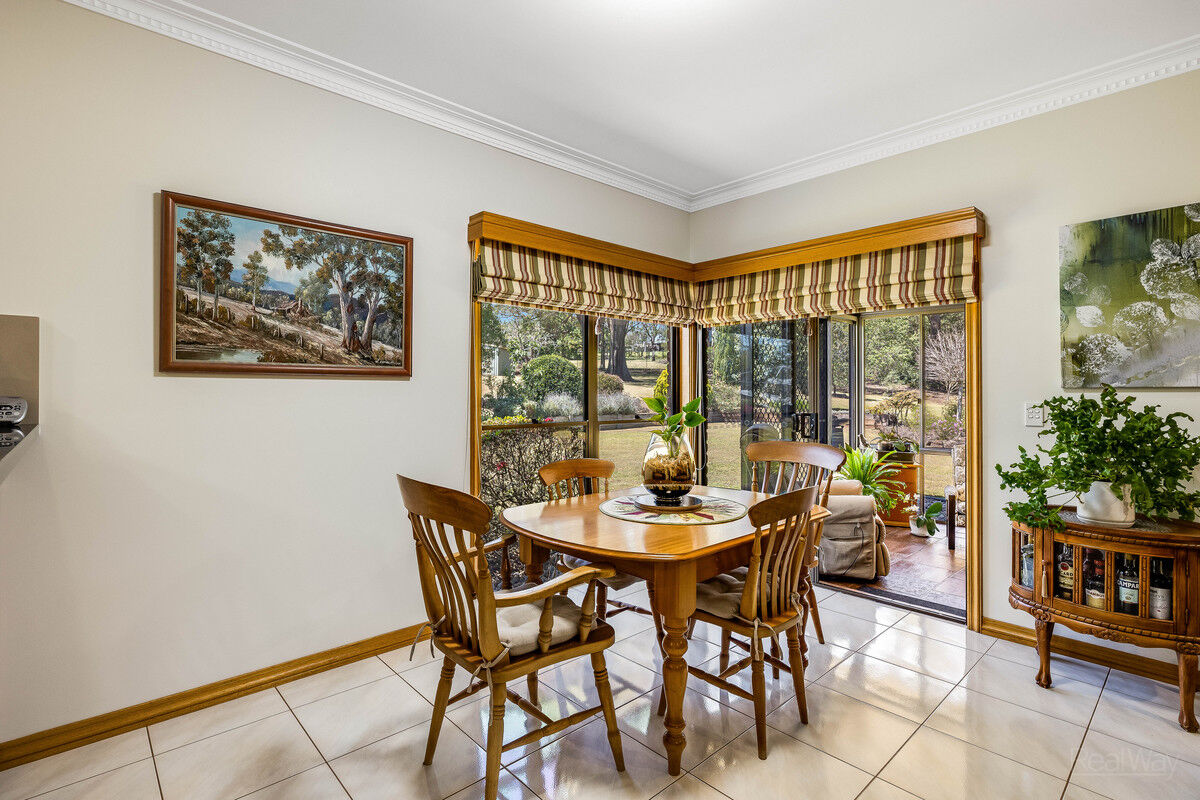 33 Grey Gums Drive, Blue Mountain Heights QLD 4350, Blue Mountain Heights - Thumbnail 5