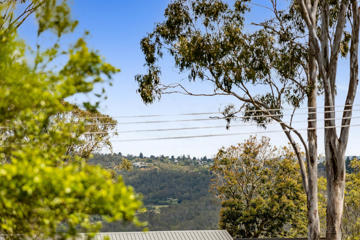19 Katoomba Crescent, Prince Henry Heights QLD 4350, Prince Henry Heights - Thumbnail 4