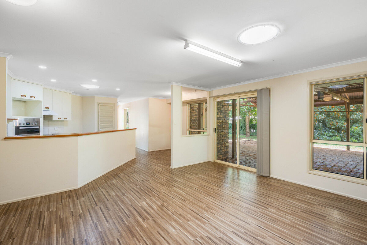 25 Blue Gum Drive, Highfields QLD 4352, Highfields - Thumbnail 6