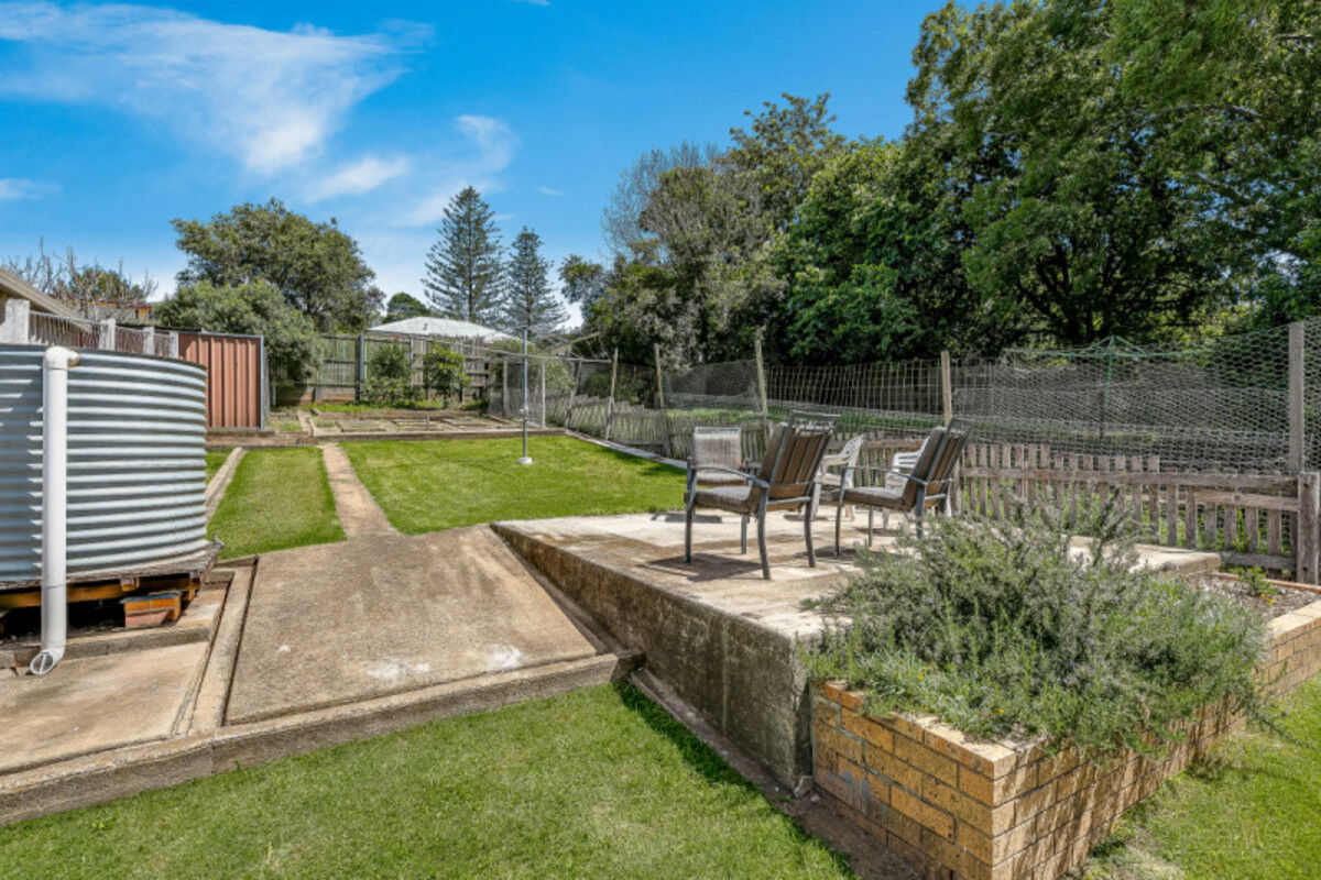 83 Vanity Street, Rockville QLD 4350, Rockville - Thumbnail 6